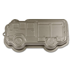 Forma na pečení hasičské auto 1,5l 33x17cm