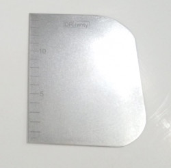 Tvrdá/Pevná stěrka 15cm 3181