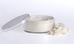 Prachová barva Super hedvábná 10g