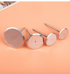 Cukrářské hřebíky kovové 4ks