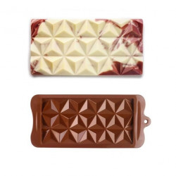 Silikonová forma pyramidy