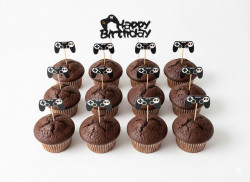 Zápich do dortu a muffinů - Game